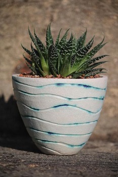 stoneware pot